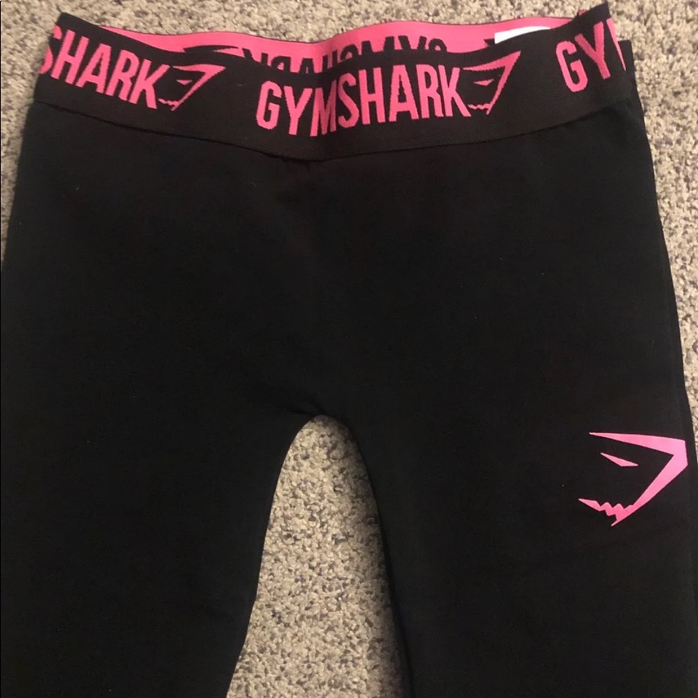 Black and Pink Gymshark seamless leggings full length